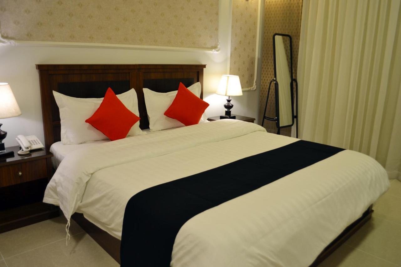 Gelnar Al Raqi Aparthotel Sultanah Exterior foto