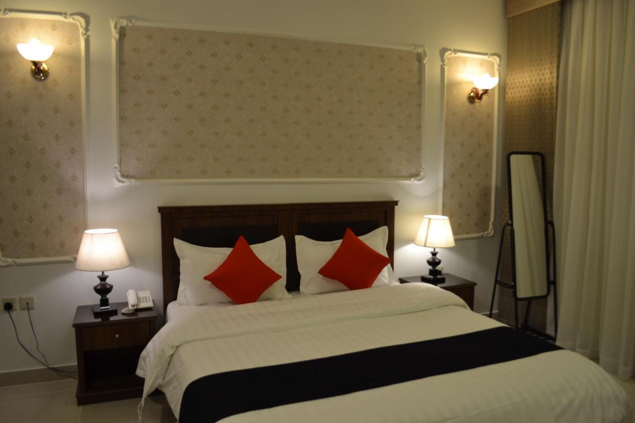 Gelnar Al Raqi Aparthotel Sultanah Exterior foto